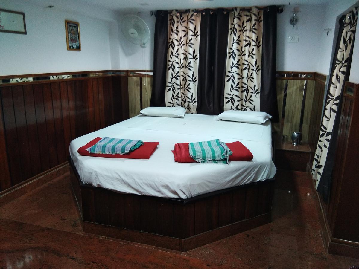 Hotel Sanman Lodge Simoga Kültér fotó