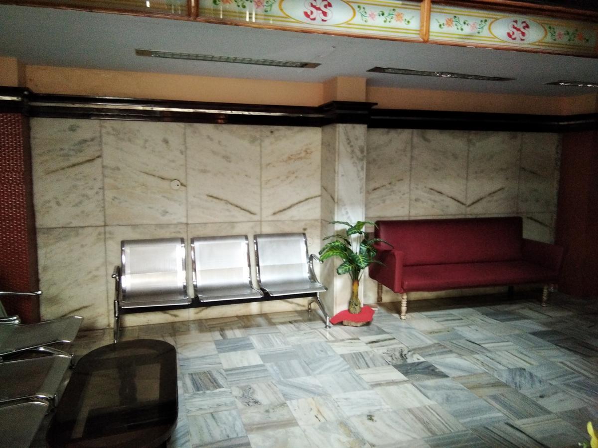 Hotel Sanman Lodge Simoga Kültér fotó