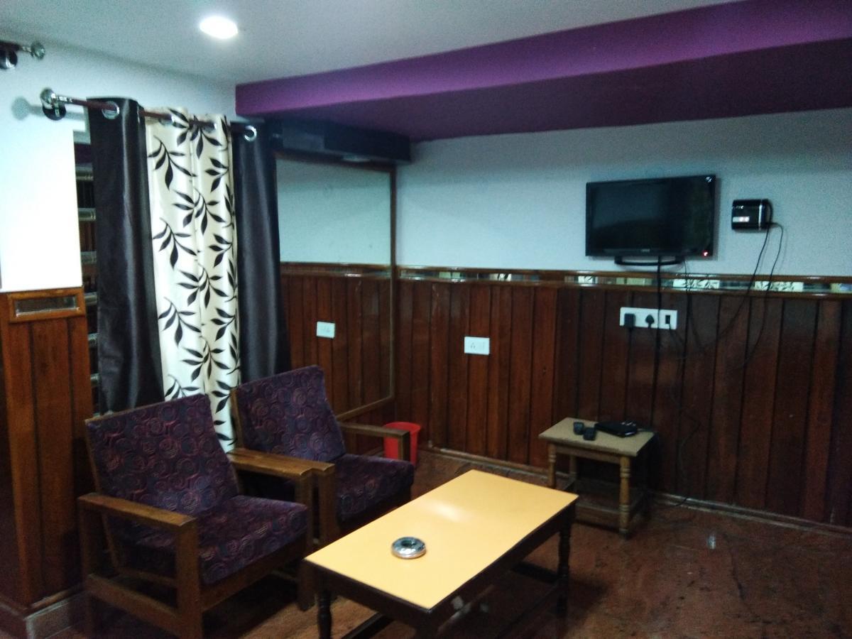 Hotel Sanman Lodge Simoga Kültér fotó